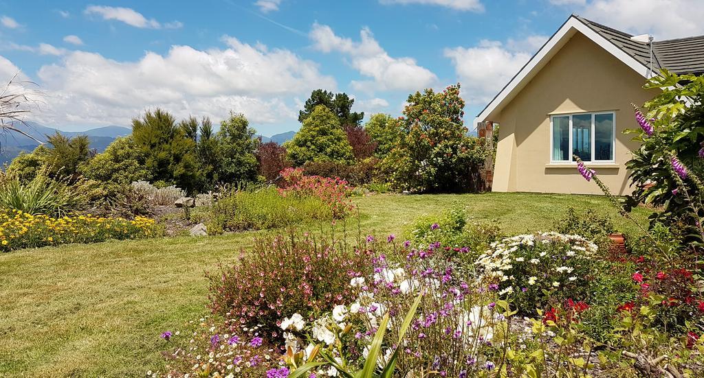 Golden Hills Farm Cottage Nelson Exterior foto
